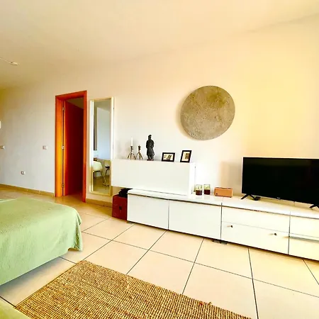 Panoramic View Apartment *